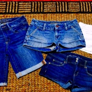 AMERICAN EAGLE SUMMER SHORTS BUNDLE